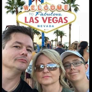 Meet your Posher, Aga